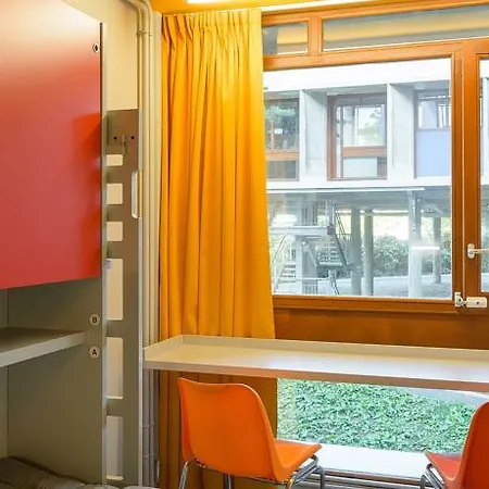 Hostel Centre International De Sejour Andre Wogenscky