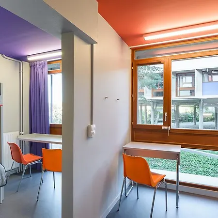 Centre International De André Wogenscky Saint-Etienne (Loire)
